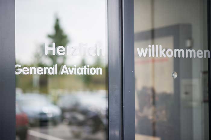 Eingangsbereich General Aviation am Kassel Airport